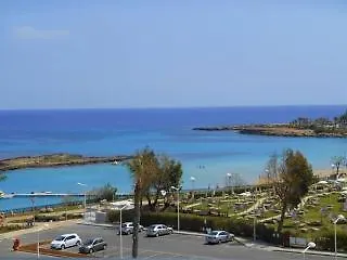Paradise Πρωταράς